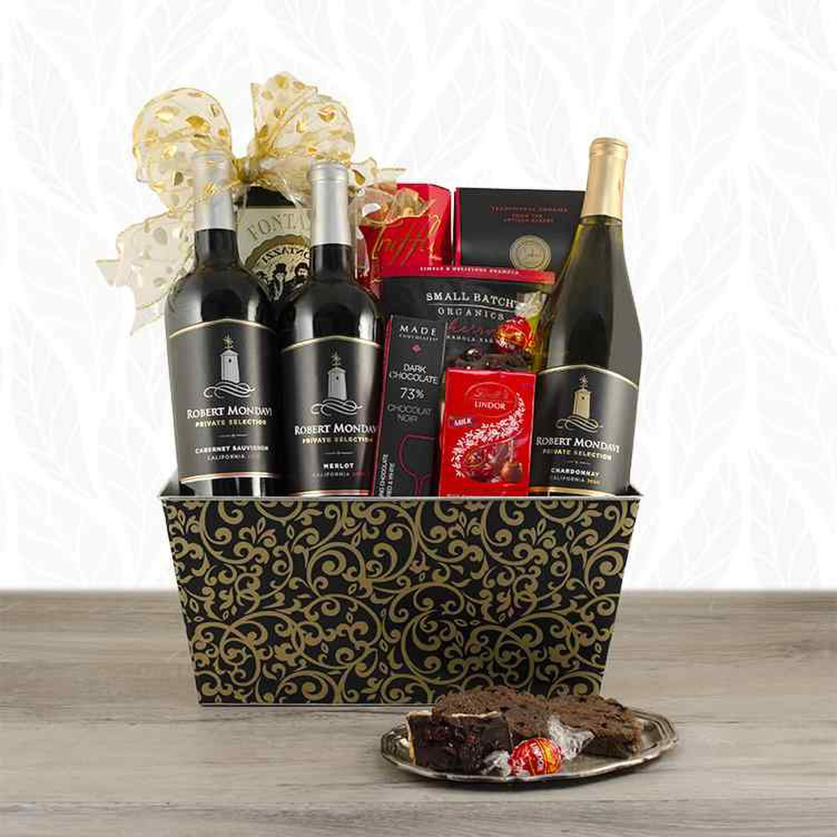 prodimages/Mondavi Triple Wine Sonoma Gift Basket